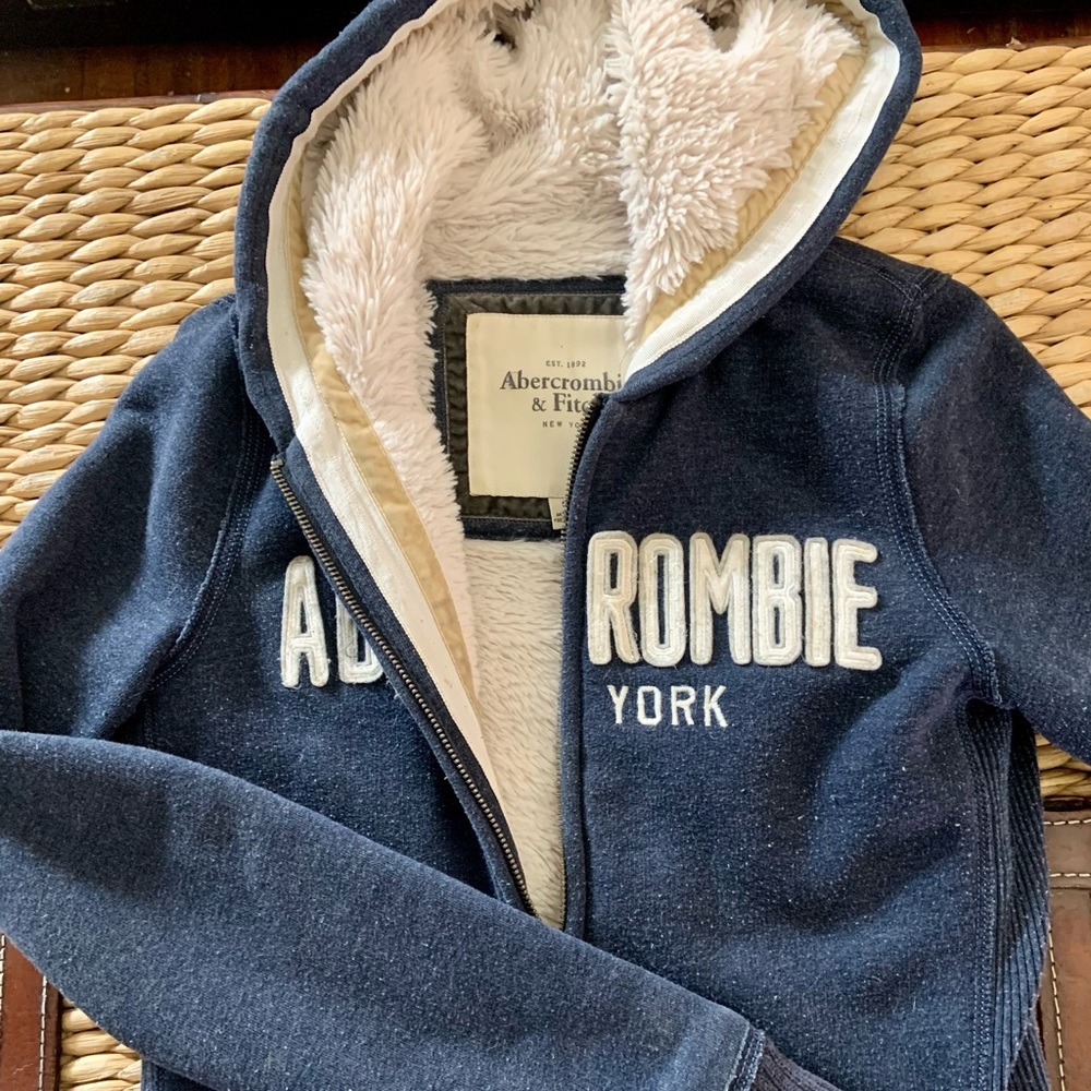 Abercrombie & Fitch dark blue faux fur zip up